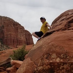 Meet your Posher, Jung